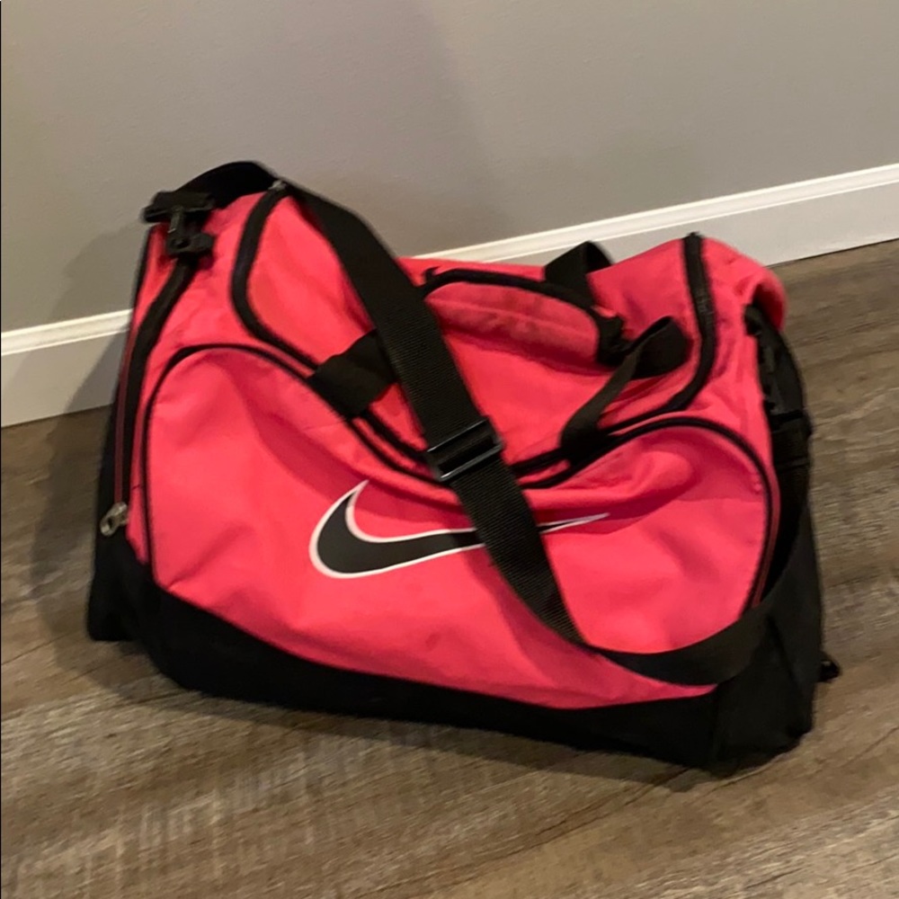 Nike duffle bag